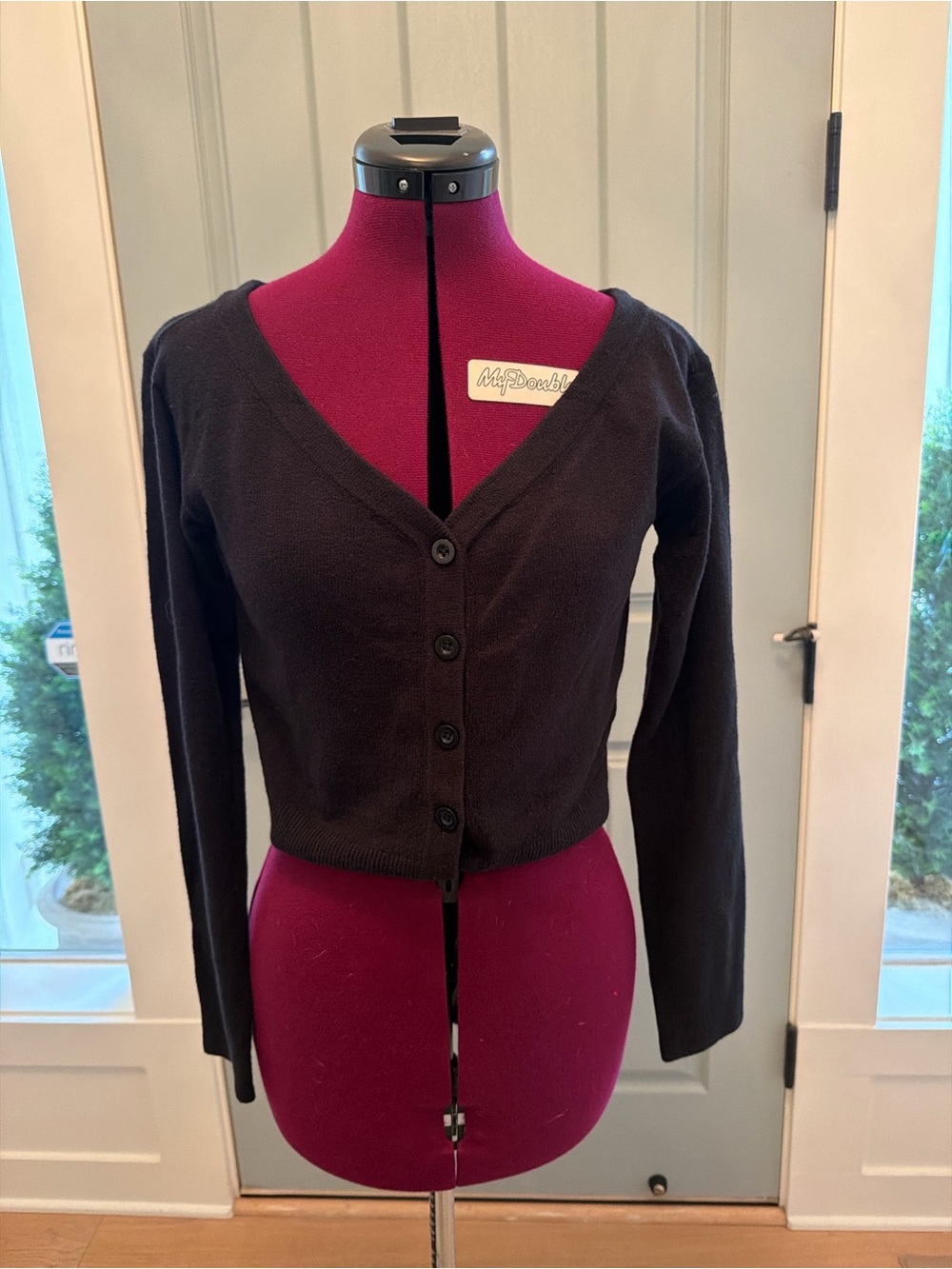 GAP CashSoft Black V-Neck Cropped Button Cardigan
